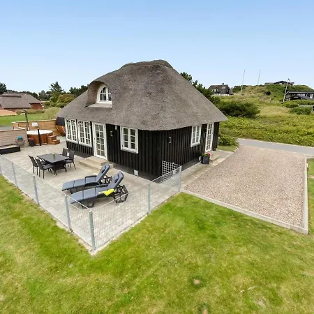 Ulva - 400m From The Sea In Western Jutland By Interhome