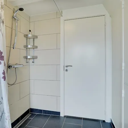 Ulva - 400m From The Sea By Interhome